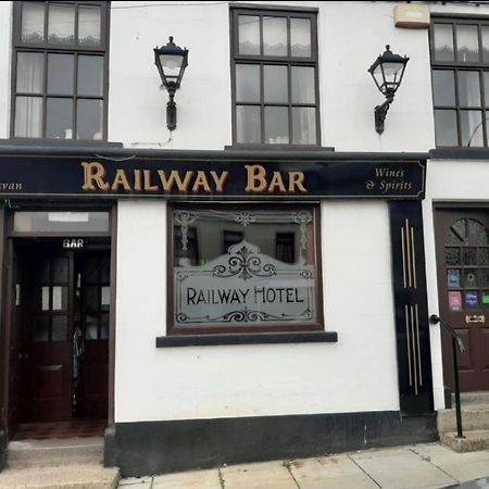 Railway Bar Apartment Poyntzpass Luaran gambar